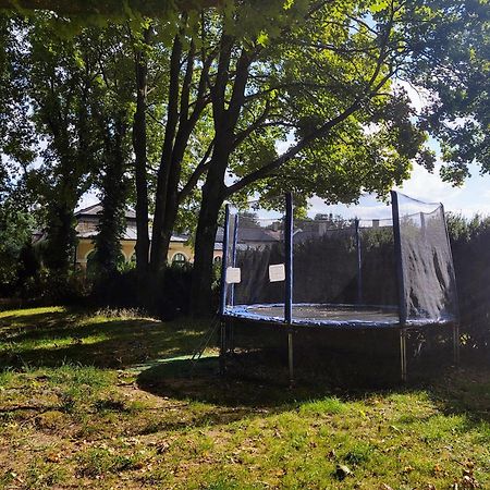 Ferienwohnung Zamek Usobi Exterior foto