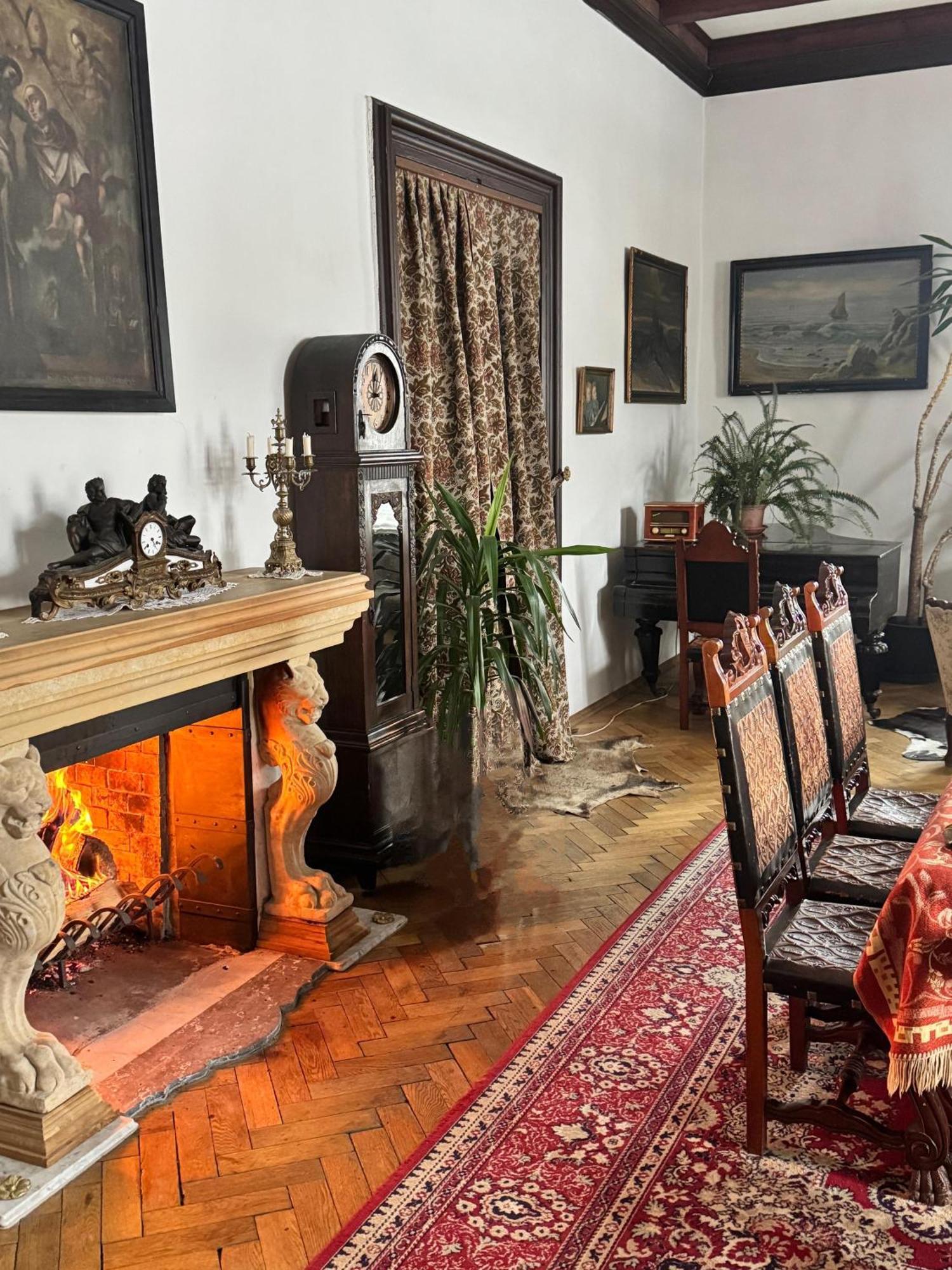 Ferienwohnung Zamek Usobi Exterior foto